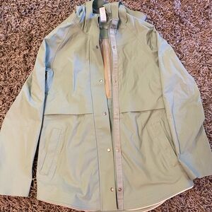 Ivivva by Lululemon Girls Raincoat Light Green Size YOUTH 10